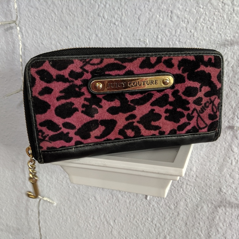 Juicy Couture wallet